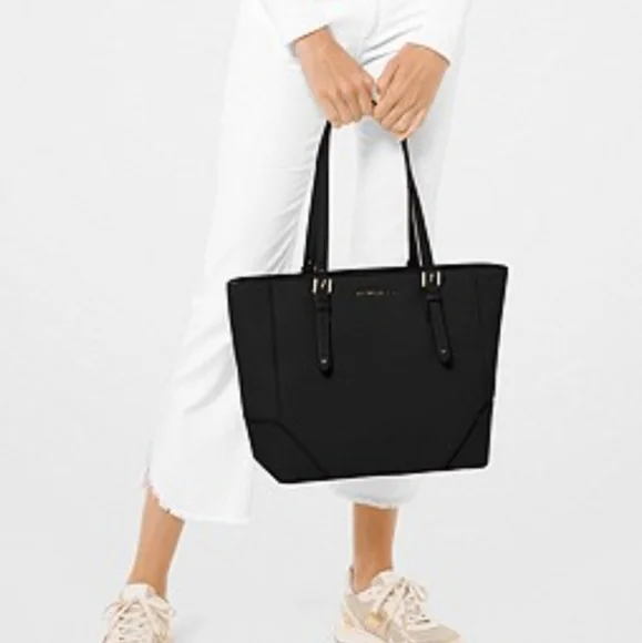 Michael Kors Aria Large Pebbled Leather Tote Bag Bags